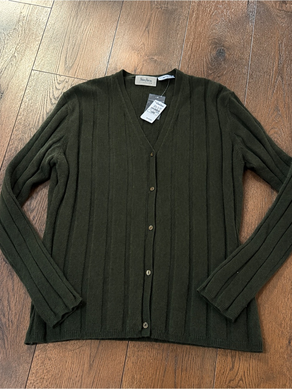 Neiman Marcus Olive Green Ribbed V-Neck Button Cardigan 100% Cashmere NWT 250.00
